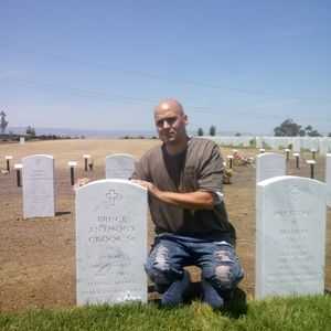 Meet your Posher, Bruce